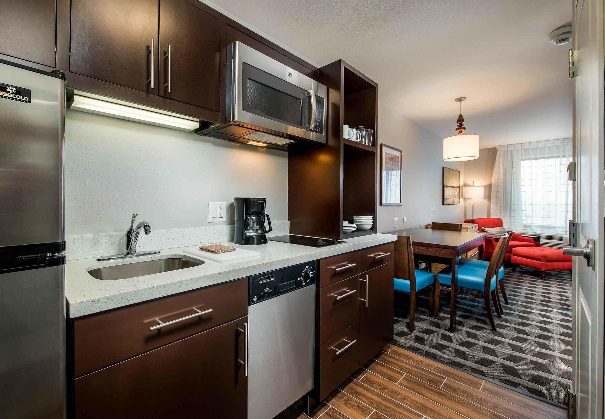Towneplace Suites By Marriott Waco South Eksteriør billede