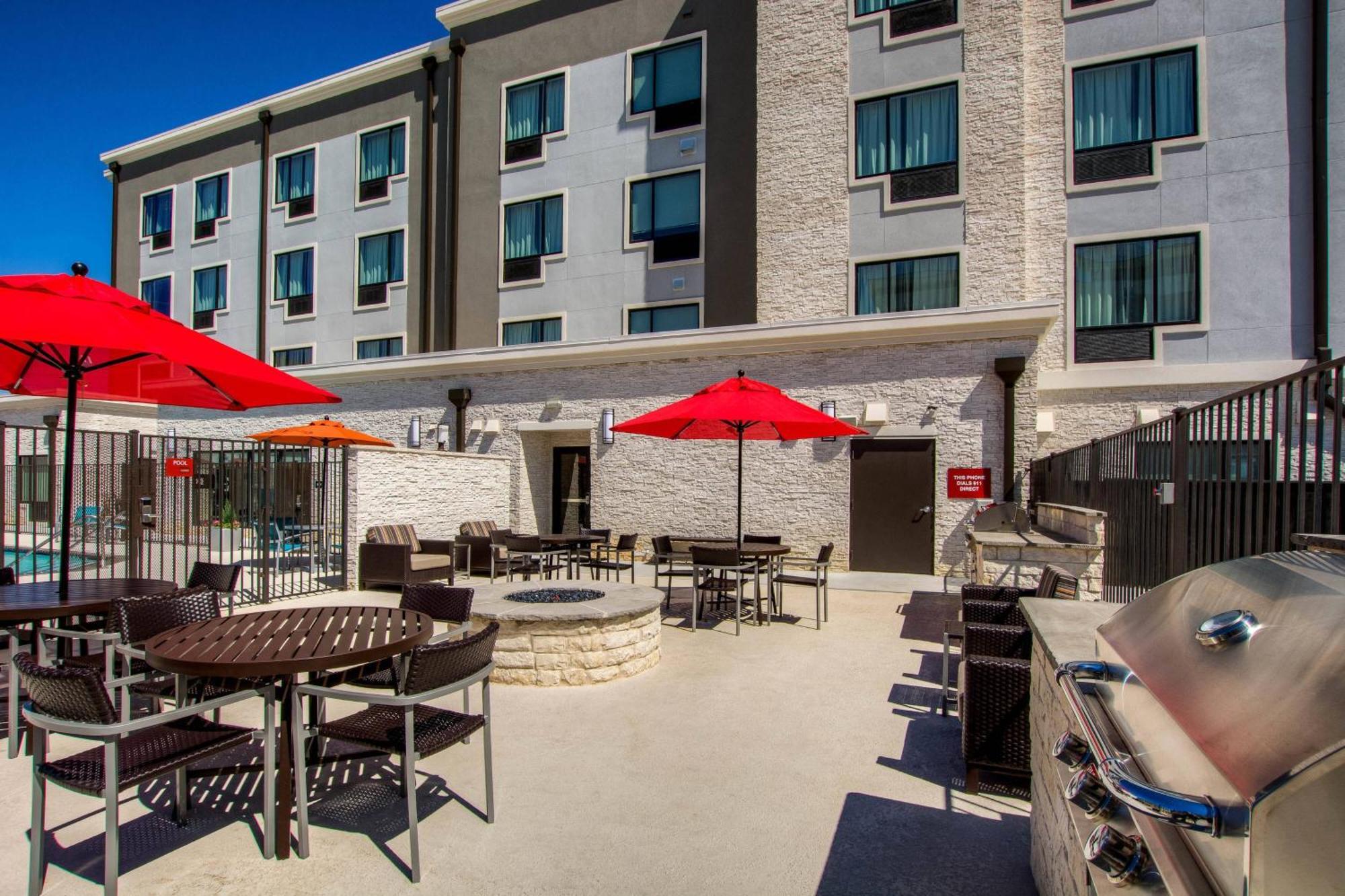 Towneplace Suites By Marriott Waco South Eksteriør billede